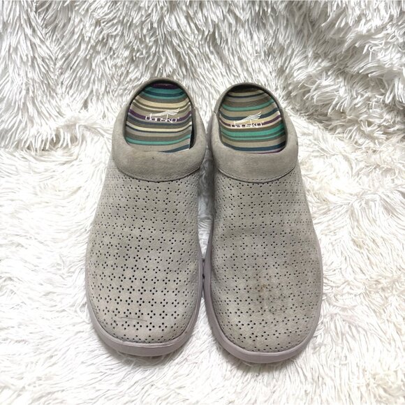 Dansko Womens 37 Perforated Slip-On Clogs Gray Suede Upper Slip-Resistant Sole - Picture 3 of 6